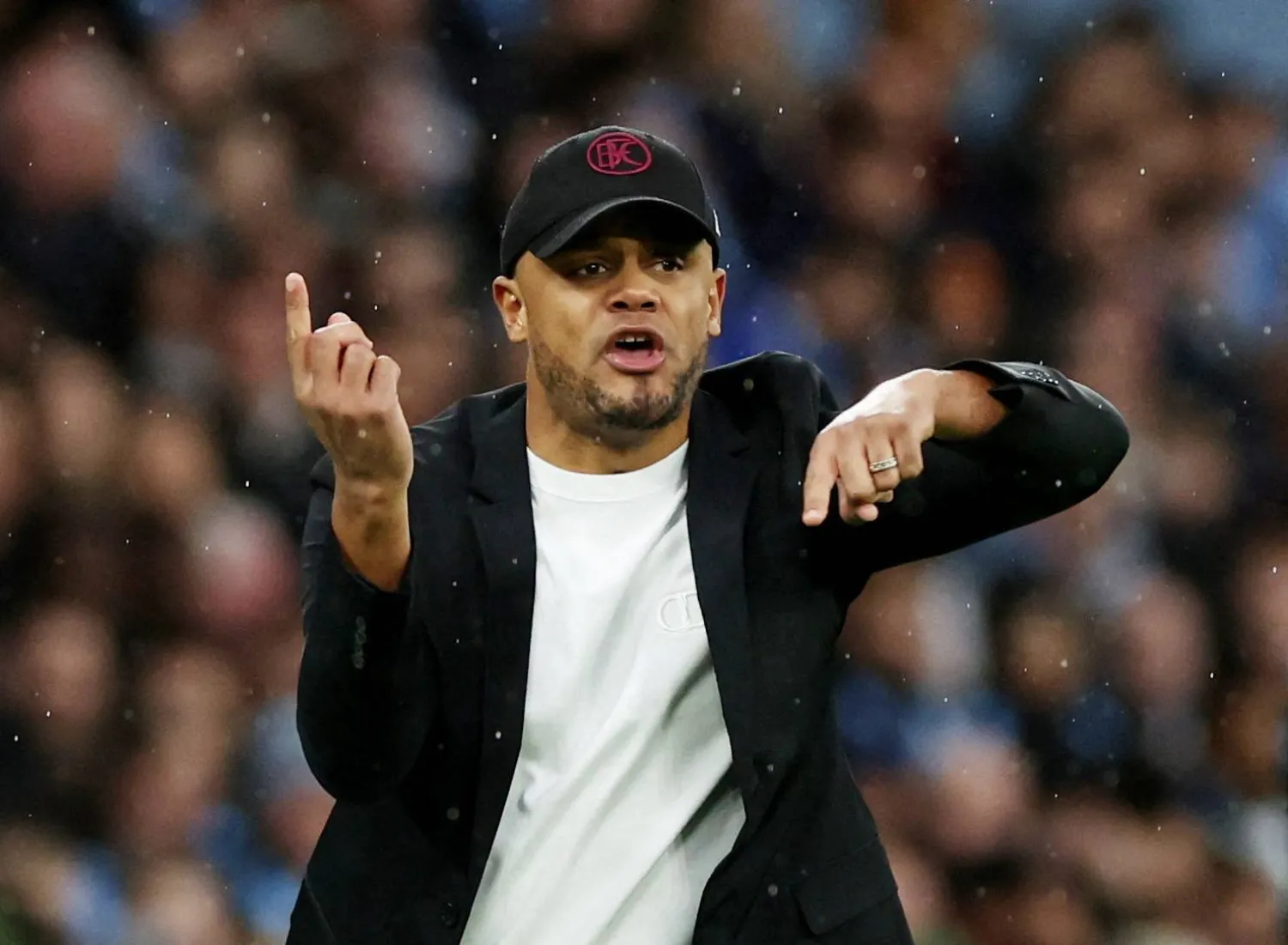 فينسن كومباني (رويترز)