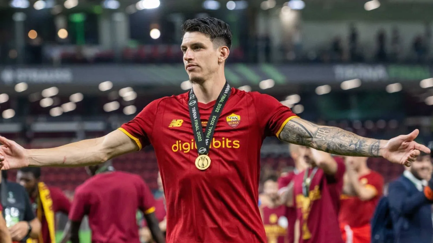 ايبانيز سيدشن فصلا جديدا في مسيرته بشعار الأهلي (الشرق الأوسط)