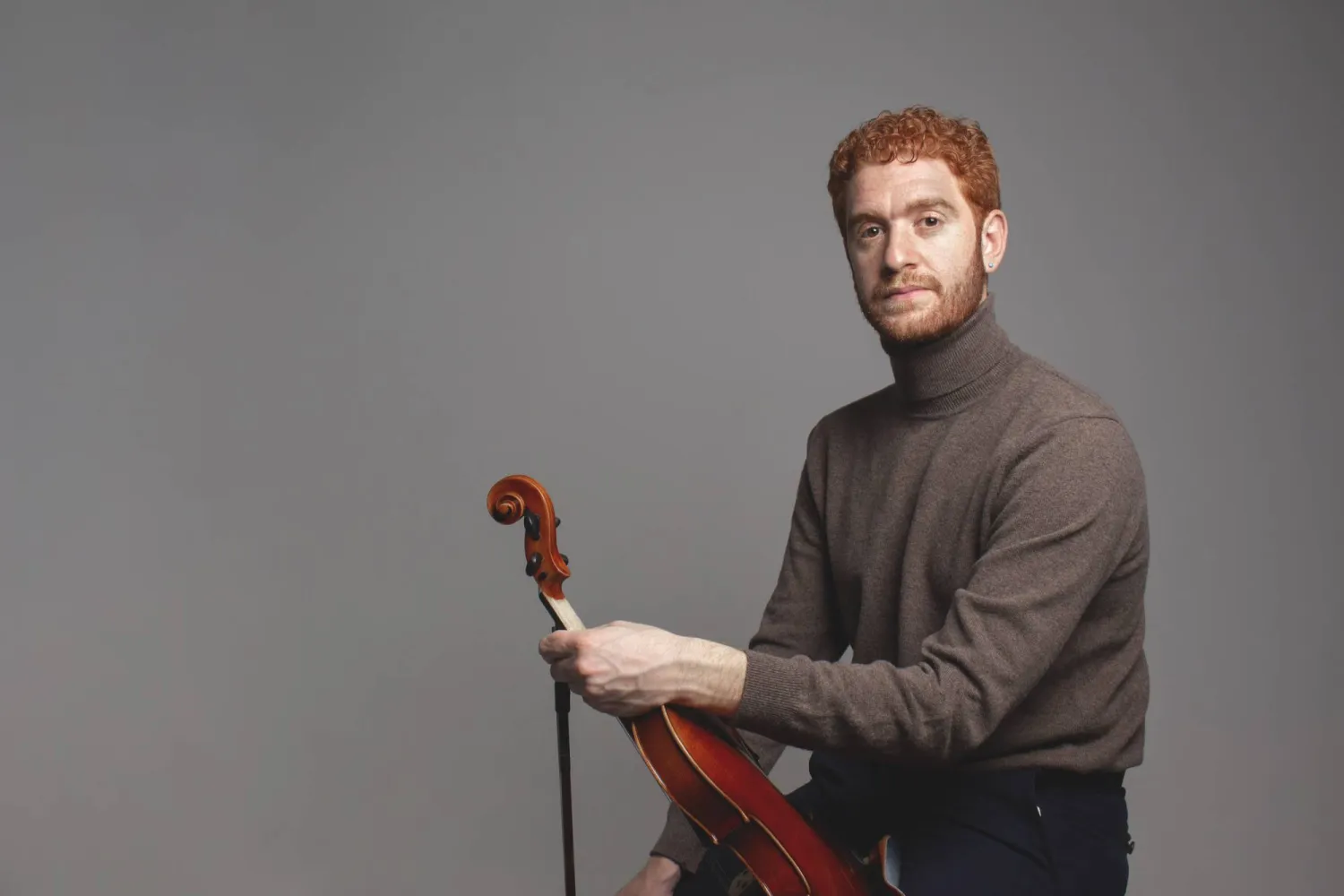 مدير الأوركسترا العربية في نيويورك عازف الكمان ليث صدّيق (الشرق الأوسط)