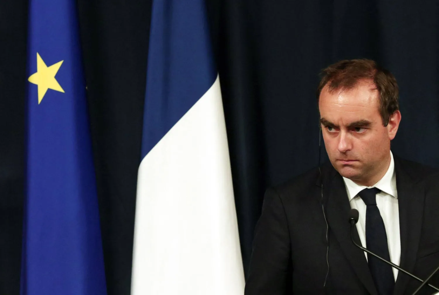 وزير الجيوش الفرنسي سيباستيان لوكورنو (أ.ف.ب)