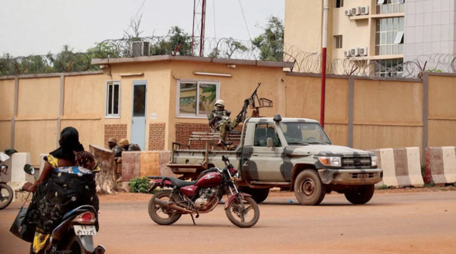 جنود نيجريون خلال دورية لمحاربة الإرهاب (وكالات)