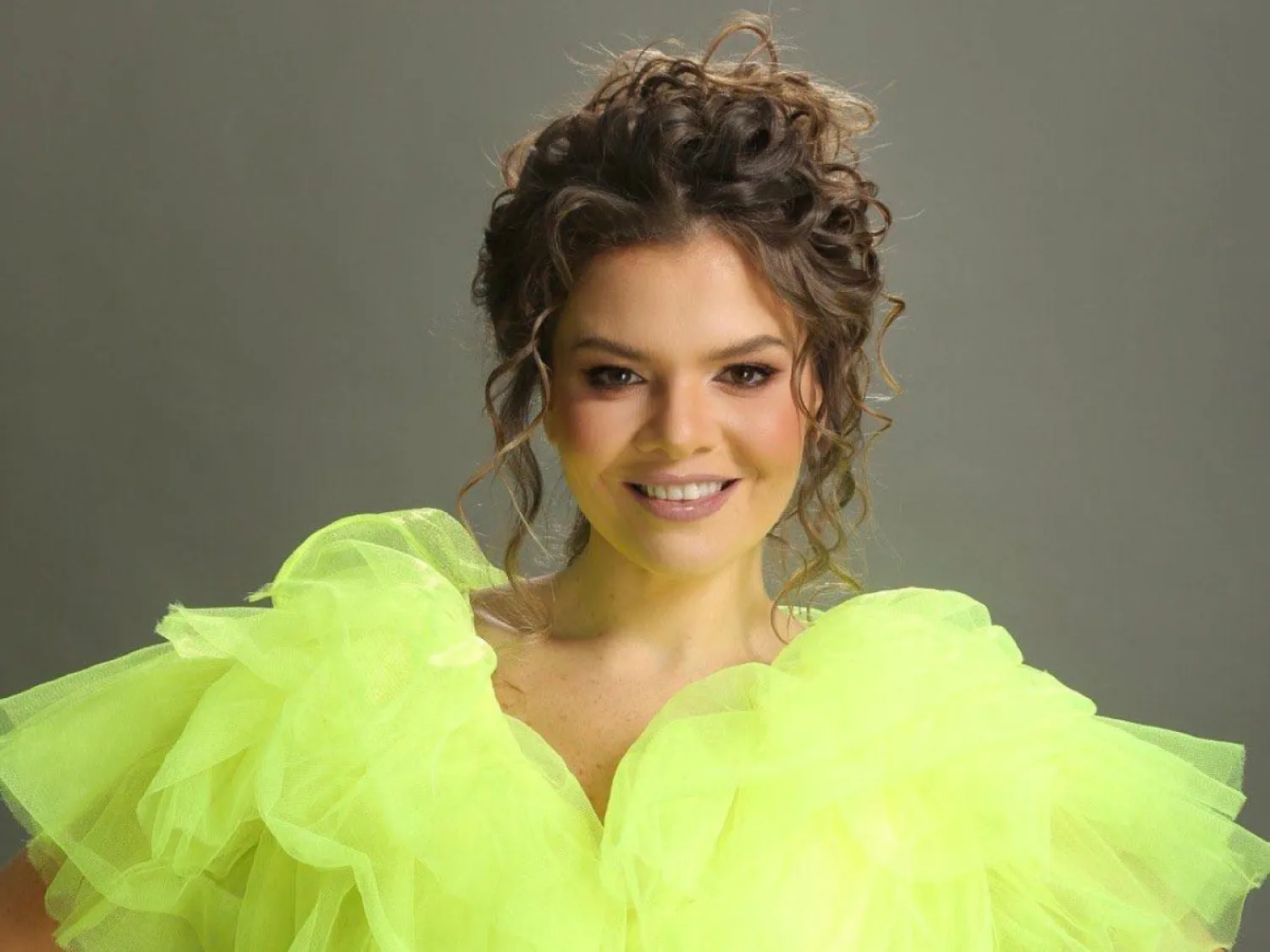 نيللي معتوق ترى أنه «بدل الاختناق فلنبحث عن فسحة للتنفُّس» (حسابها الشخصي)