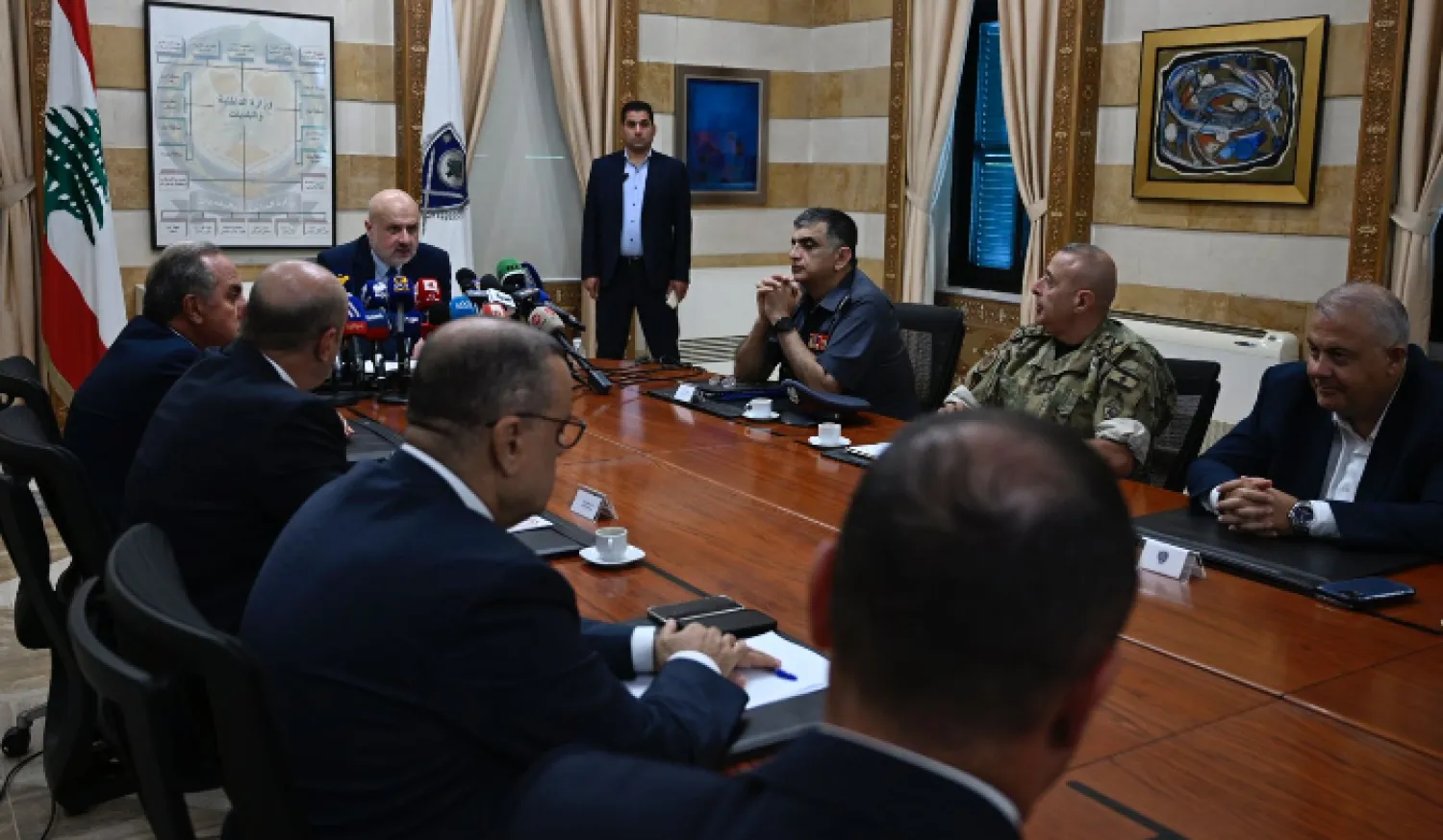 الوزير بسام مولوي مترئساً اجتماع مجلس الأمن المركزي (الوكالة الوطنية)