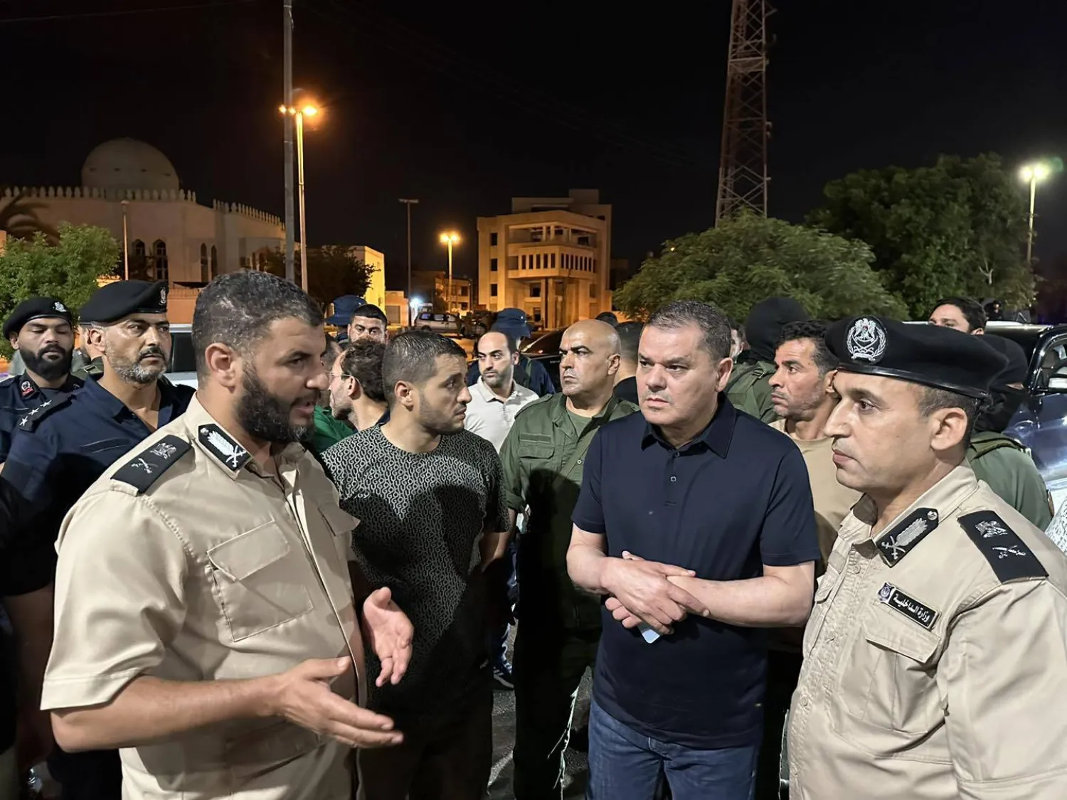 الدبيبة يتفقد مواقع الاشتباكات بطرابلس (حكومة الوحدة)