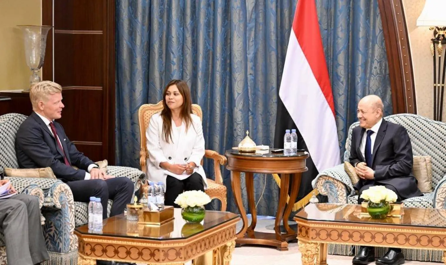 جانب من لقاء العليمي وغروندبرغ في الرياض 9 أغسطس 2023 (سبأ)