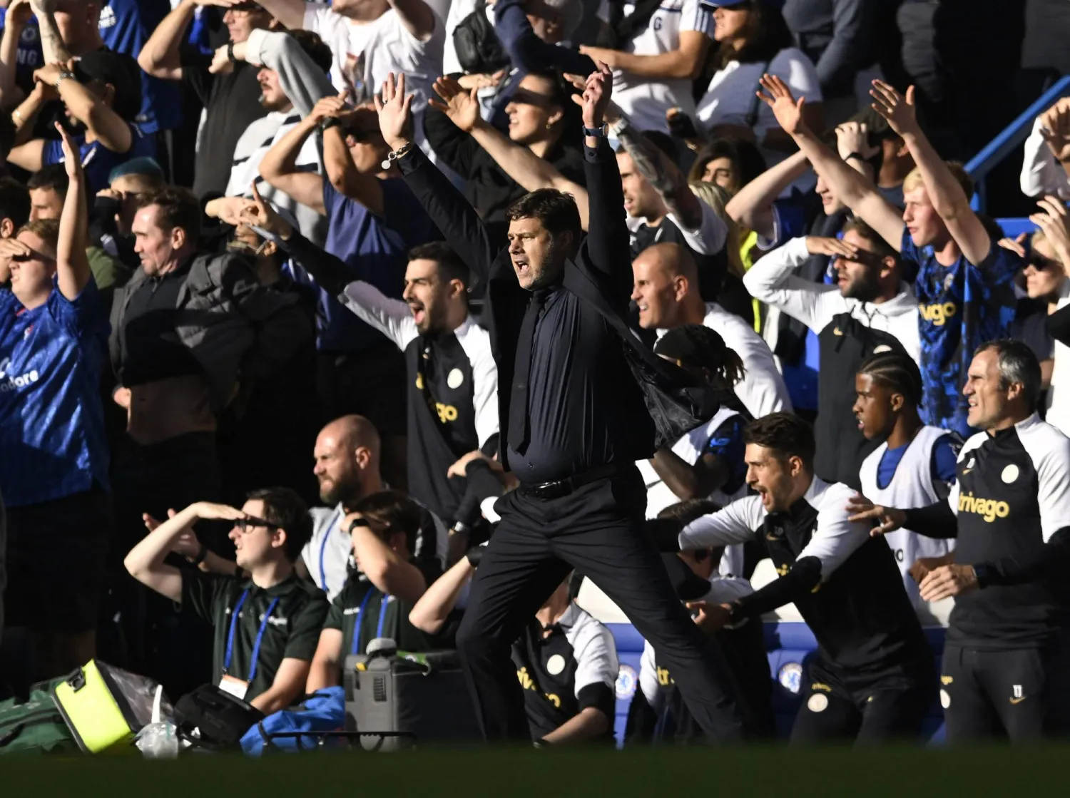 بوكيتينو يطالب دائماً جماهير تشيلسي بالصبر والتفاؤل (رويترز)