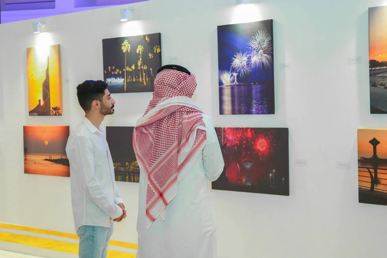 المعرض يضم 45 صورة تظهر الوجه الحديث لمدينة الخبر