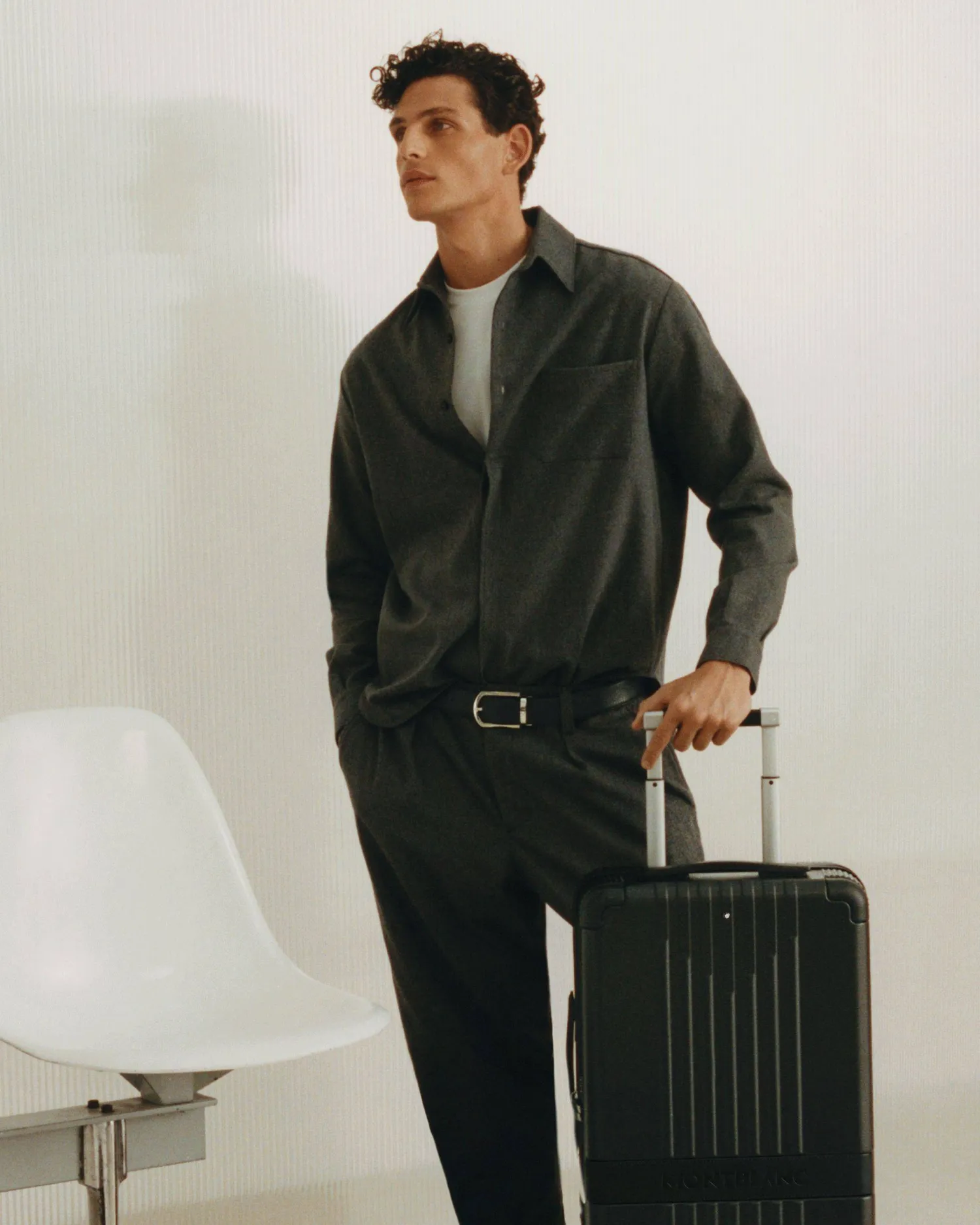 أصبحت حقيبة السفر بأهمية حقيبة اليد في أهميتها (مون بلان)