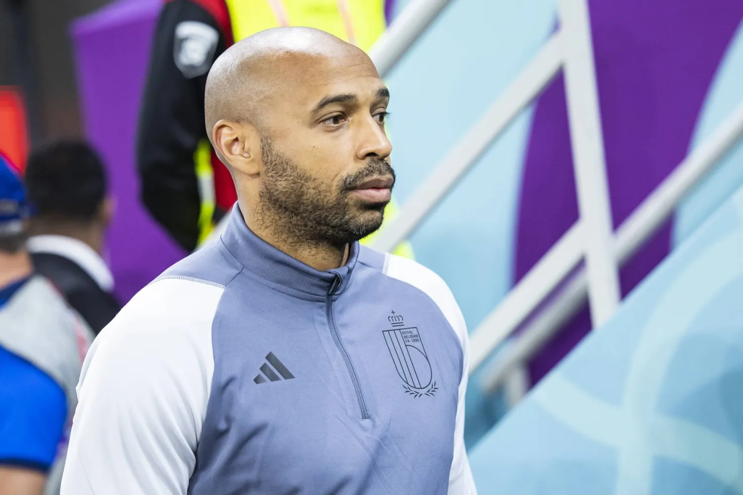 هنري سيعلن عن قائمة منتخب الشباب استعداداً للمباراة الودية (د.ب.أ)