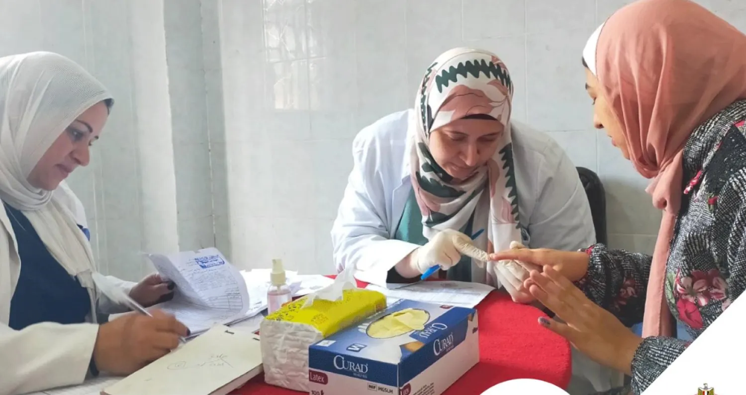 خدمات الكشف عن المصريين في ربوع البلاد ضمن حملة «100 يوم صحة» (وزارة الصحة المصرية)