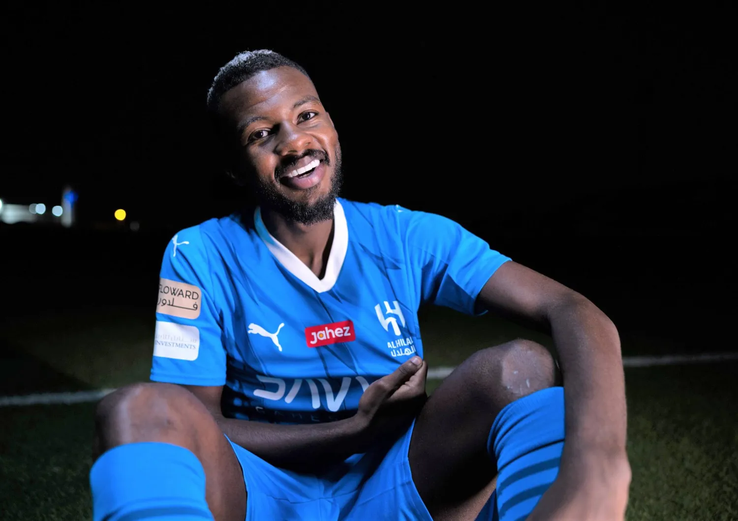 تمبكتي اختار الهلال من بين الأندية التي طلبت وده (نادي الهلال) 