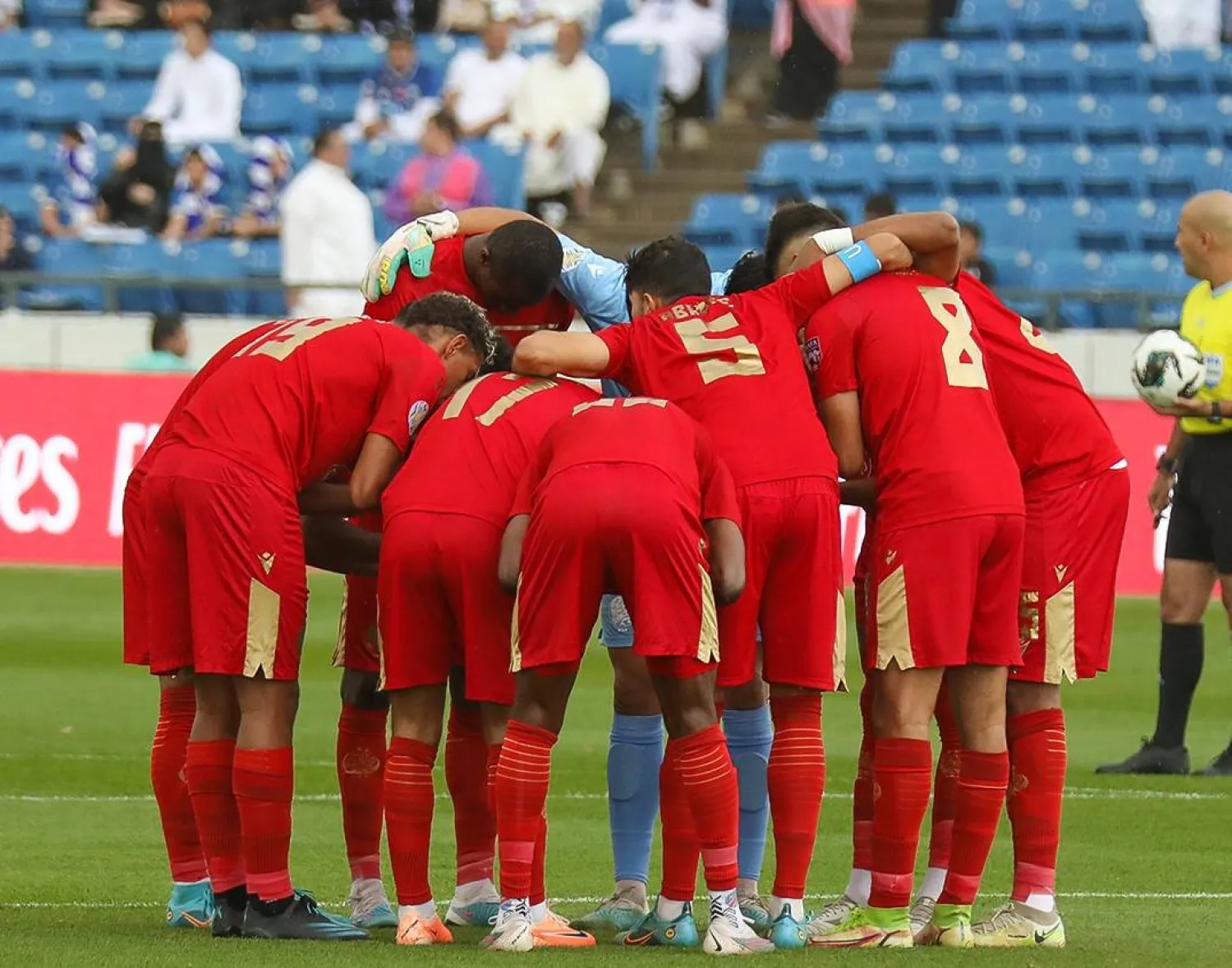 الوداد البيضاوي يتأهب لدوري ساخن وسط معركة محتدمة من منافسيه (الوداد المغربي)