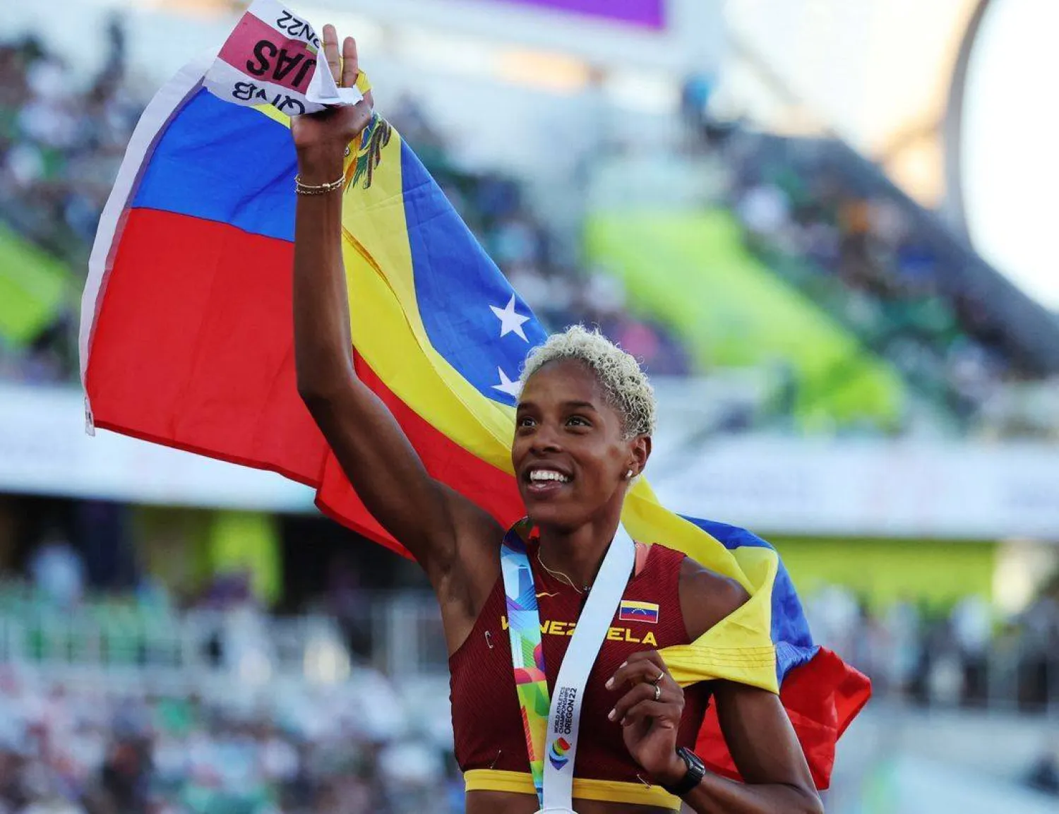 روخاس قالت إنها تنافس نفسها (رويترز)