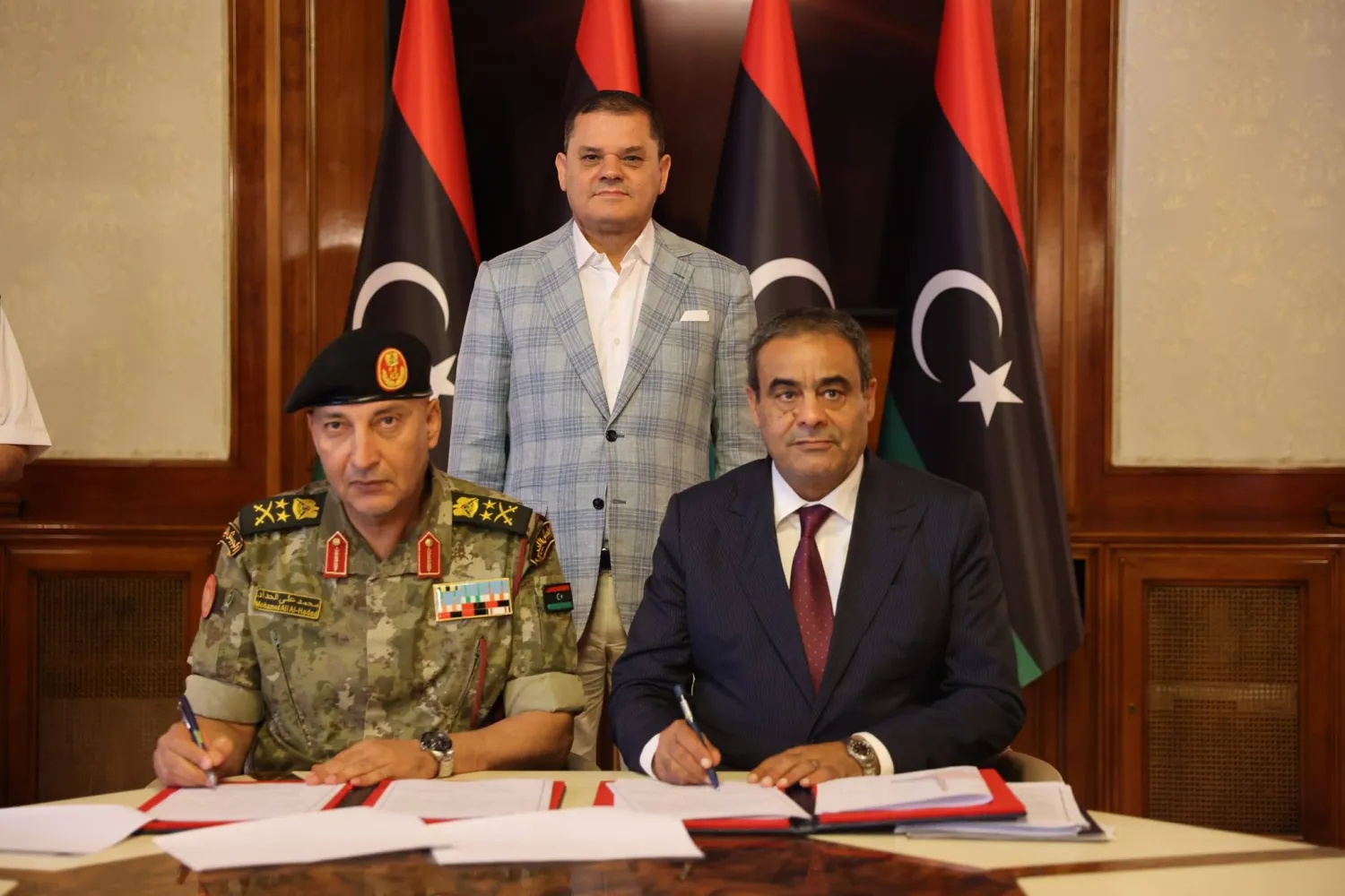 الدبيبة في مراسم توقيع اتفاقية بشأن ميناء الخمس (حكومة الوحدة)