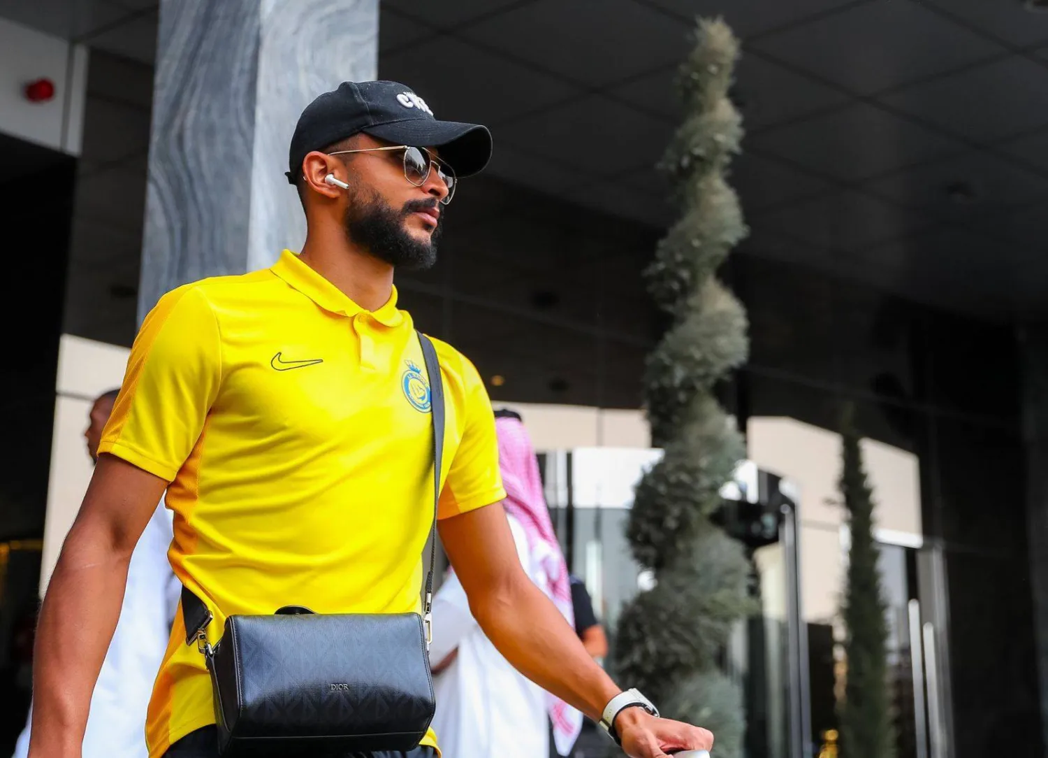 بات عبد الإله العمري قريباً من الانتقال لنادي الاتحاد (نادي النصر)