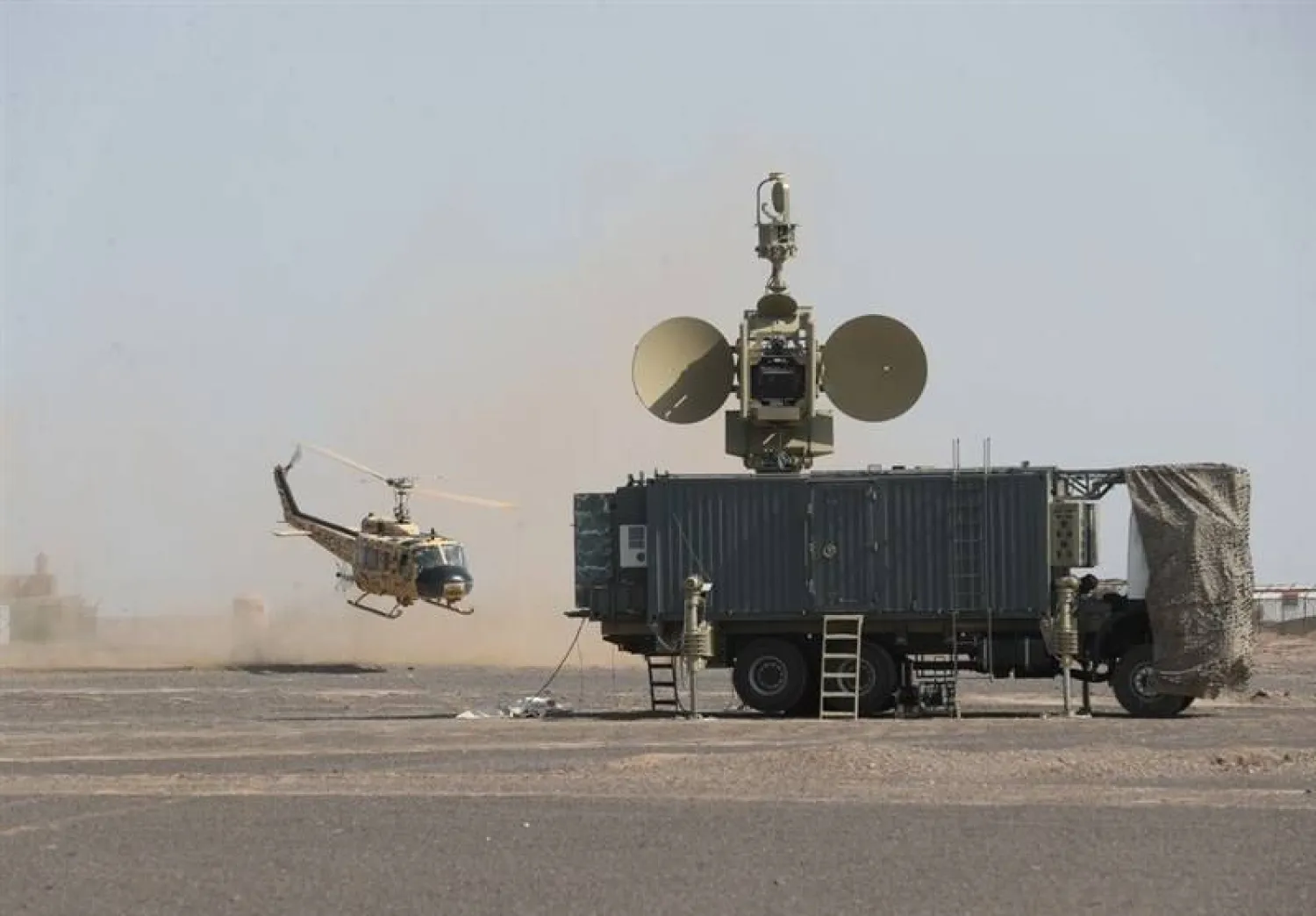 من الآليات التي شاركت في المناورات (وكالة تسنيم)