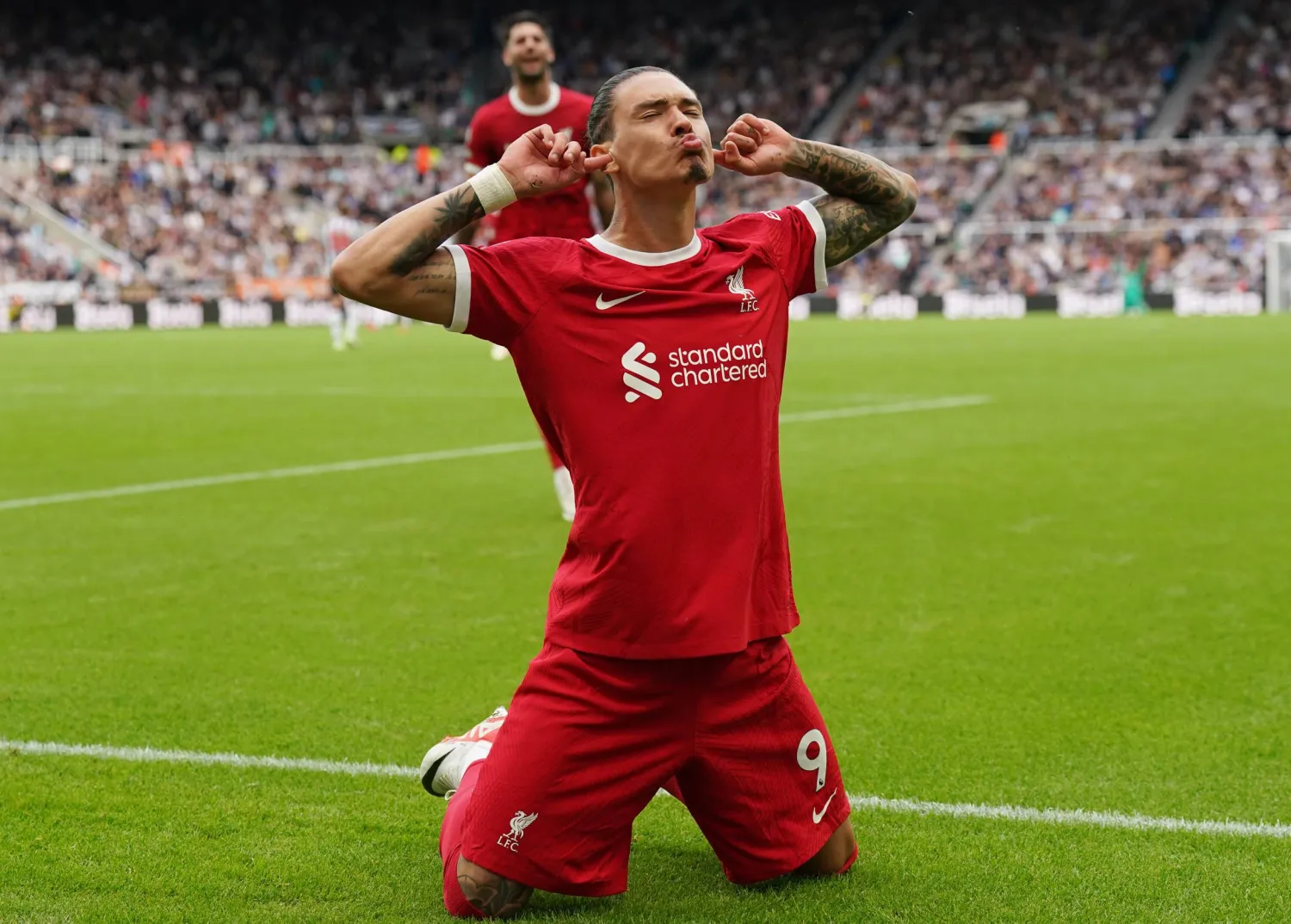 نونيز قاد ليفربول للفوز المثير (د.ب.أ)