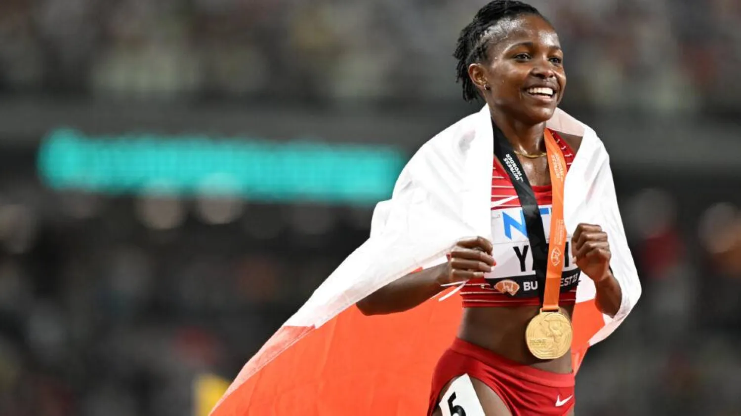 يافي تحتفل ميداليتها الذهبية (الشرق الأوسط)