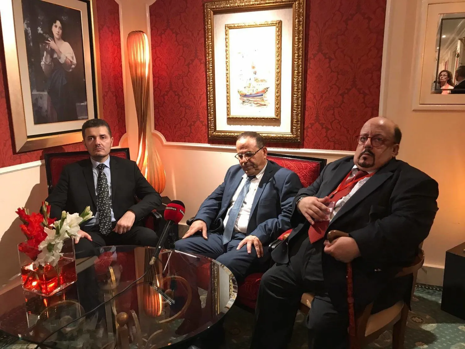 Libya Yahudi Birliği Başkanı Raphael Luzon ve Libya eski Medya, Kültür ve Eski Eserler Bakanı Ömer el-Gavairi 2017’de Rodos’taki bir toplantıda (Facebook)