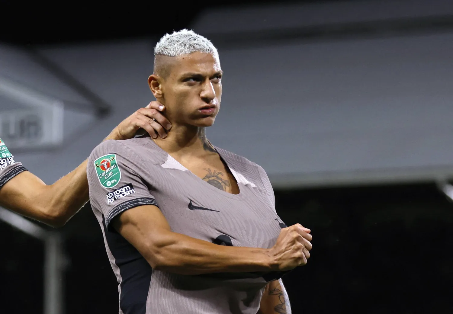 ريتشارليسون بقميص توتنهام الثالث (رويترز)