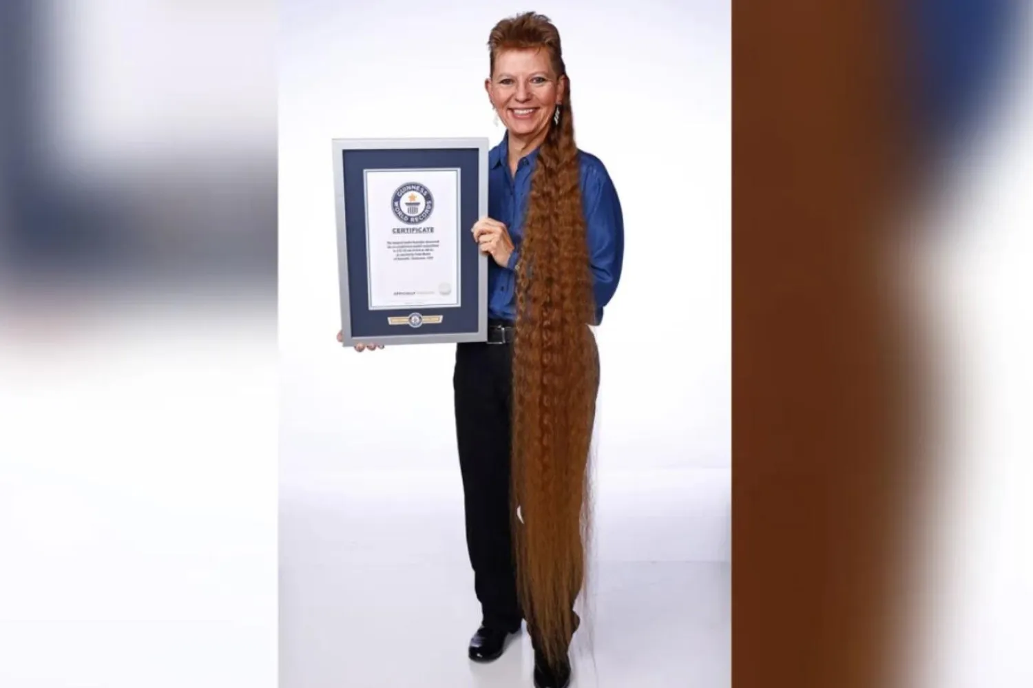 Manis, 33 yıldır saçlarının arka bölümünü kestirmiyor (Guinnes Rekorlar Kitabı)