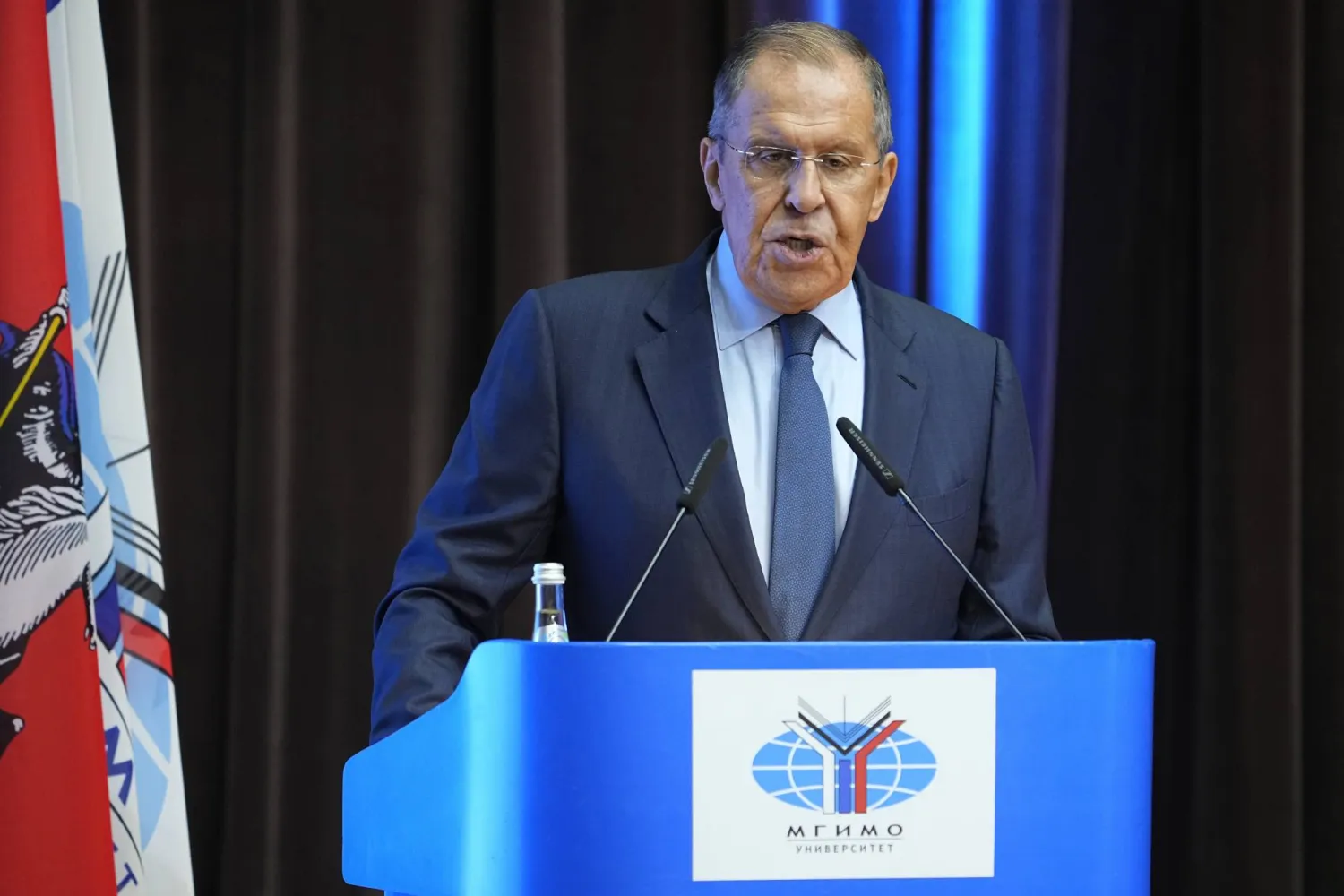 لافروف يتحدث الجمعة أمام طلاب معهد العلاقات الدولية التابع للخارجية الروسية (أ.ب)