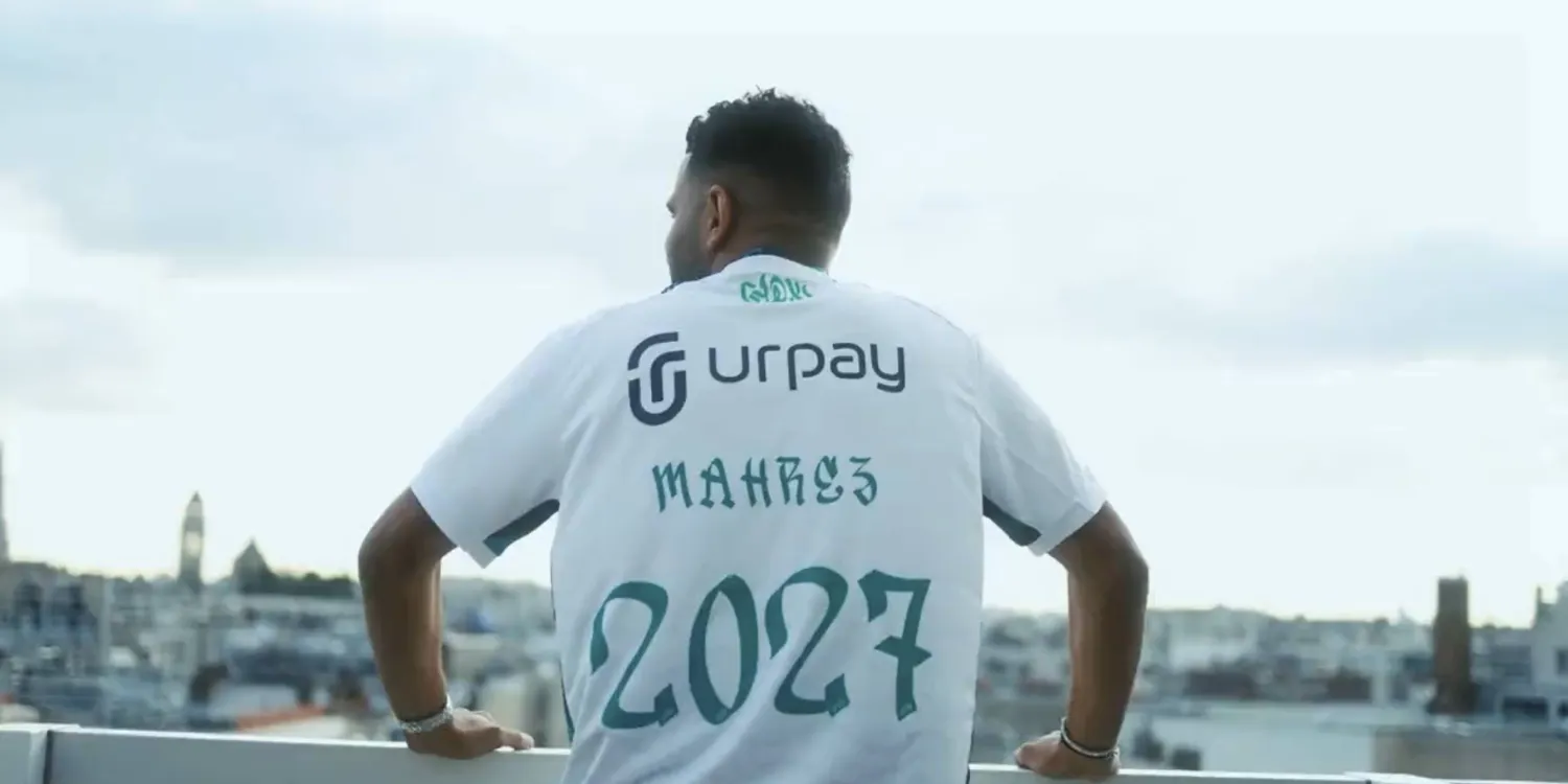 رياض محرز انتقل من السيتي للأهلي (النادي الأهلي)