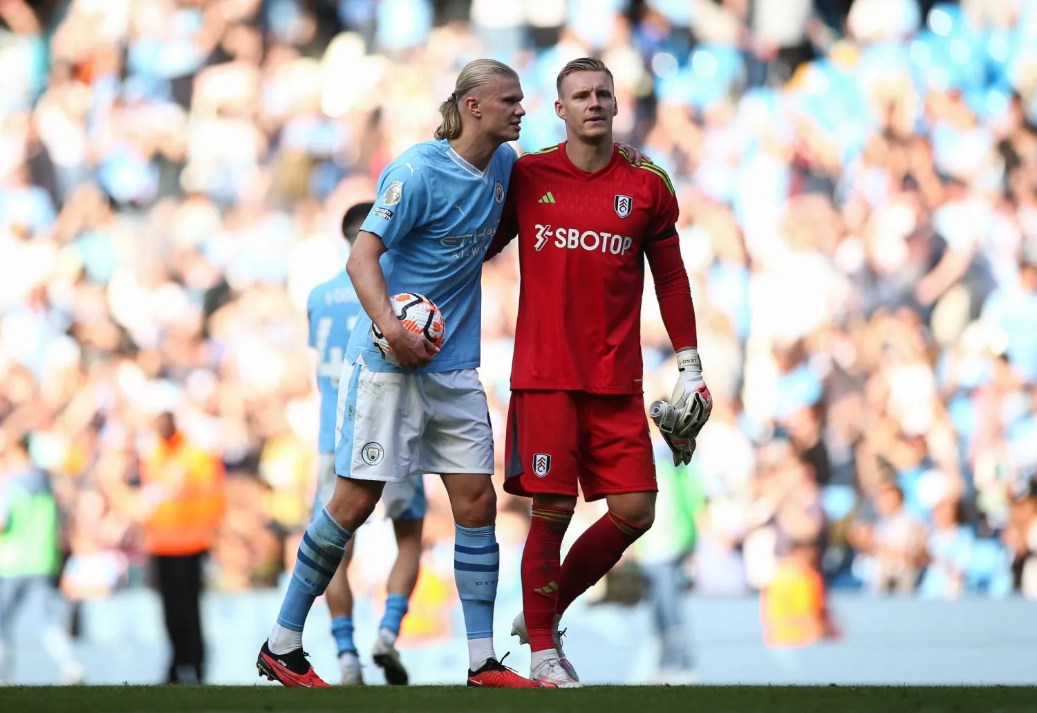 هالاند قال إن الهدف كان تسللاً بالفعل (إ.ب.أ)