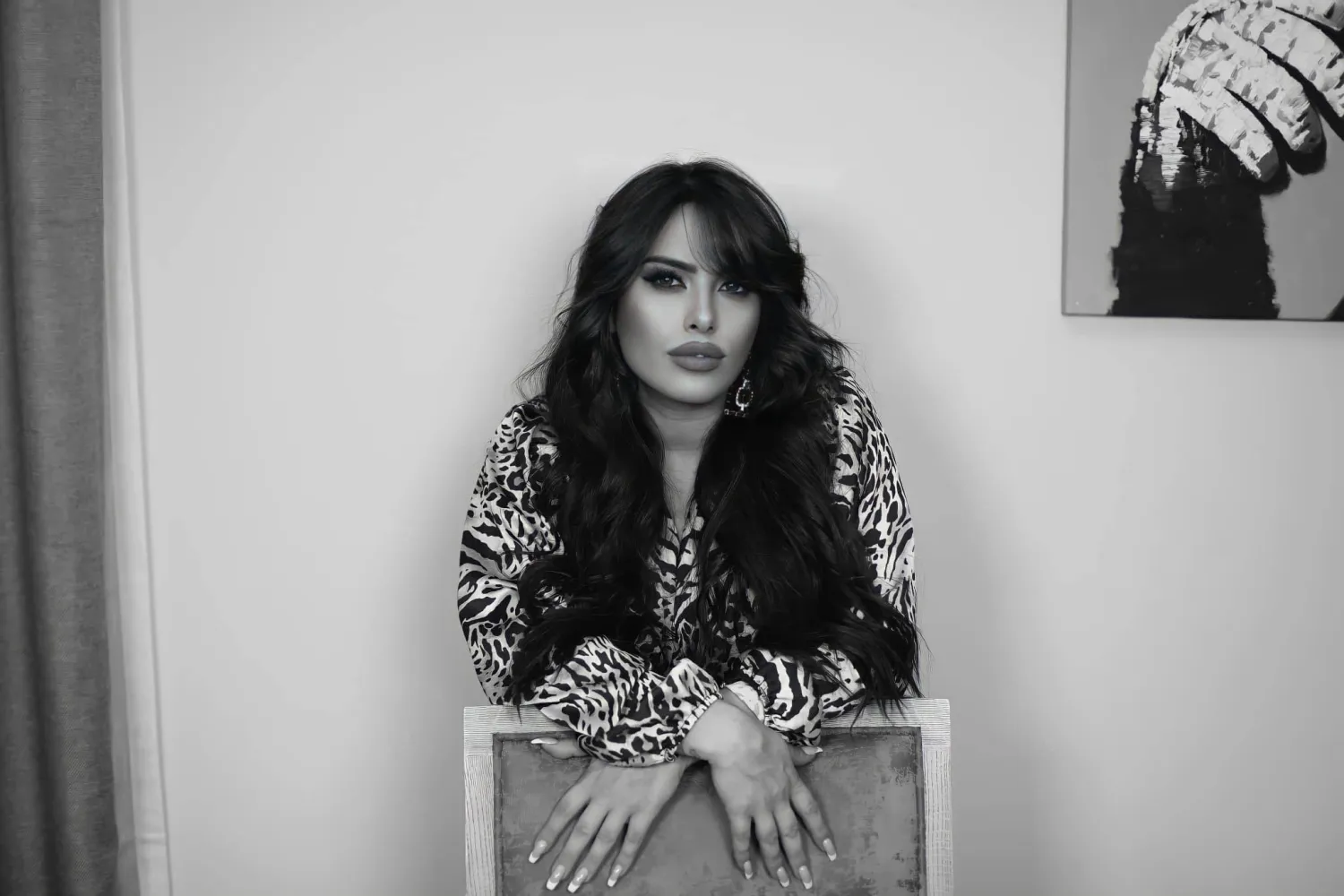 سارة الزكريا (حسابها على فيسبوك)