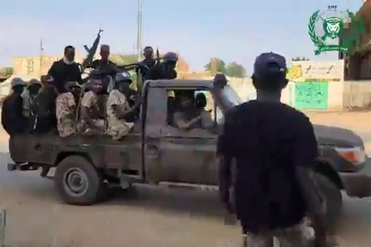 عناصر من الجيش السوداني في مدينة أمدرمان (أ.ف.ب)