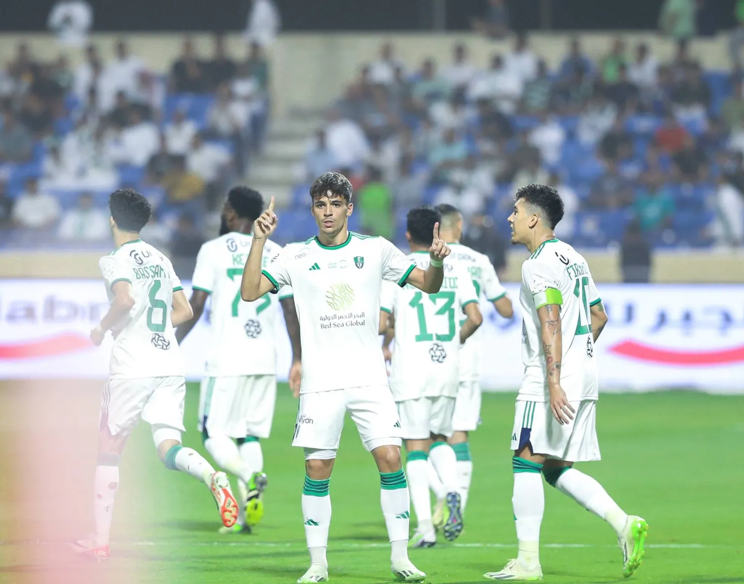 فرحة الأهلي ستكتمل برفع نهائي لإيقاف التسجيل عن الفريق (النادي الأهلي)