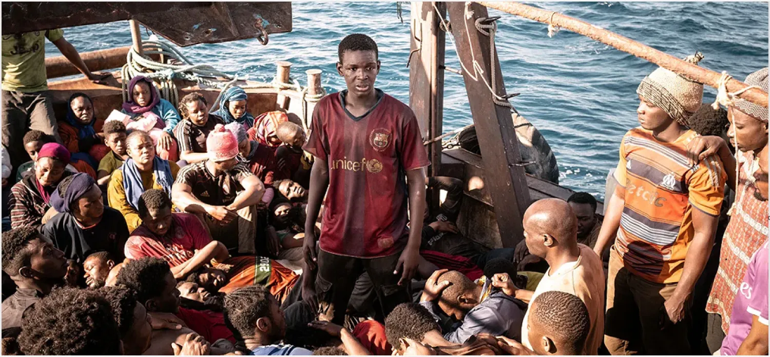 لقطة من فيلم الهجرة «أنا كابتن» المُنتَظر أن يستوقف موضوعه لجنة التحكيم (مهرجان فينيسيا)