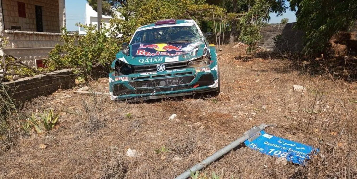 صورة متداولة للسيارة التي كان يقودها القطري ناصر العطية (إكس)