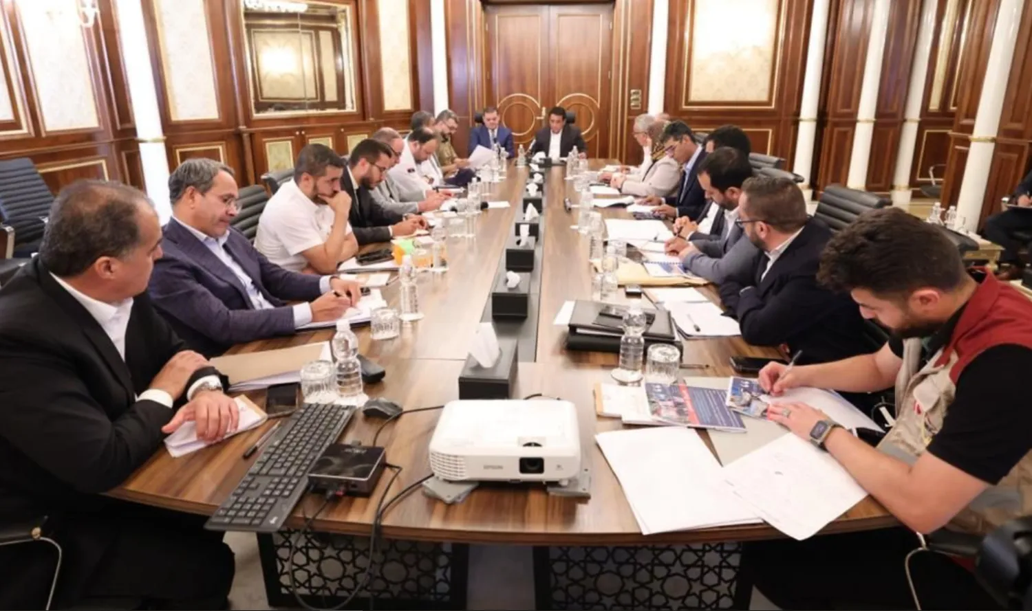 اجتماع المنفي بحكومة "الوحدة" وفريقها للطوارىء بطرابلس (المجلس الرئاسي)