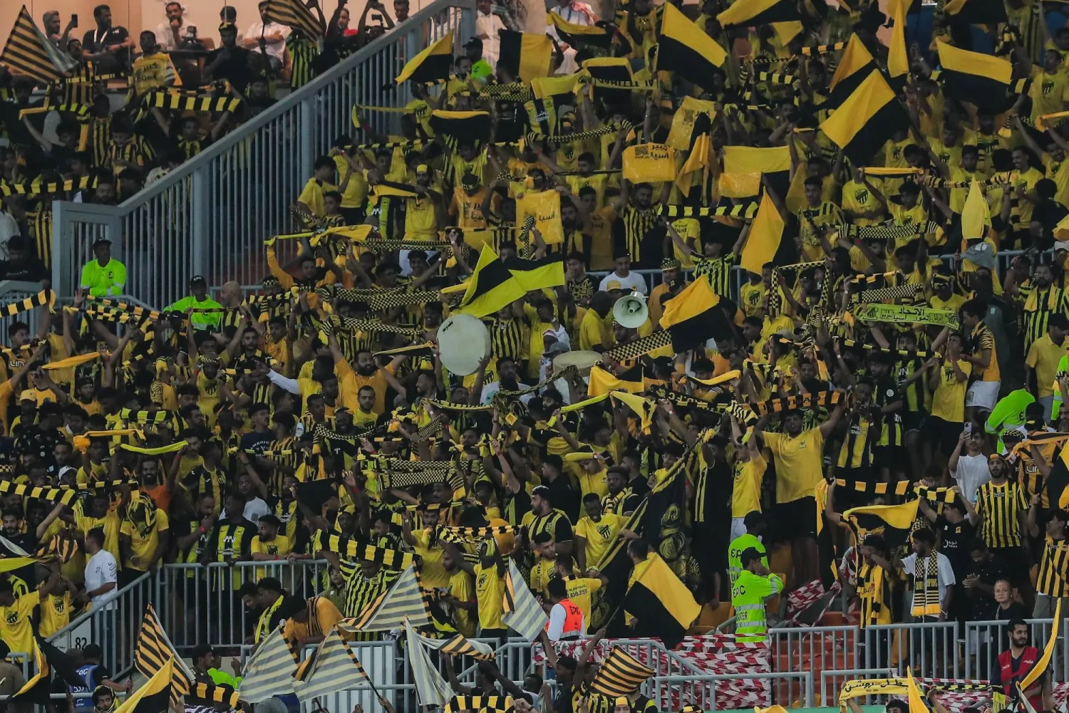 جماهير الاتحاد ساندت فريقها بحرارة في المواجهة الآسيوية (نادي الاتحاد)