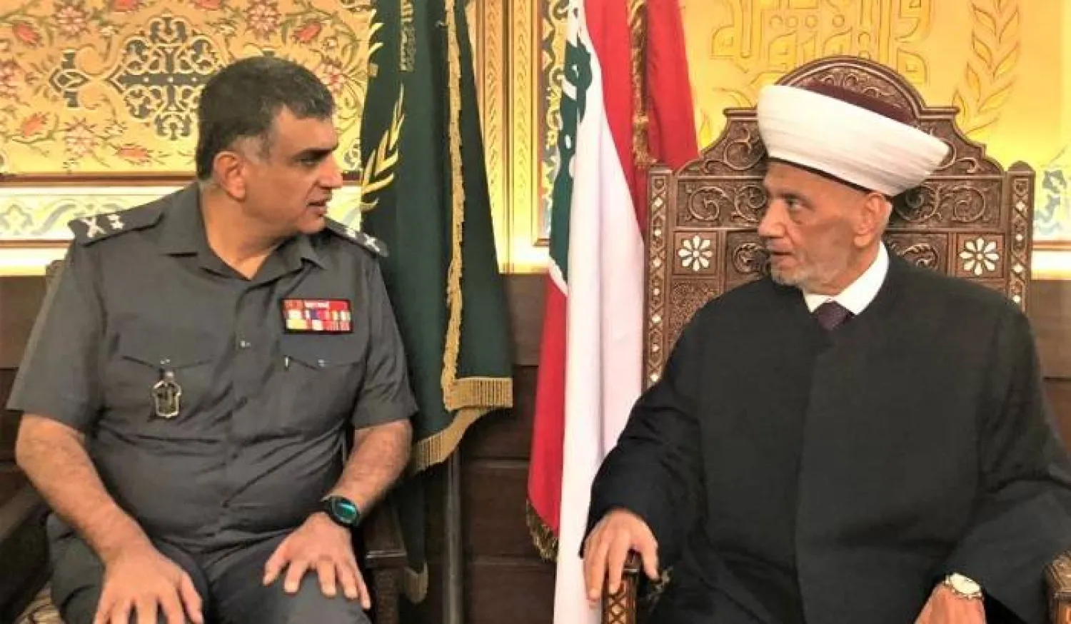 المفتي دريان مجتمعاً مع اللواء عثمان (الوكالة الوطنية)