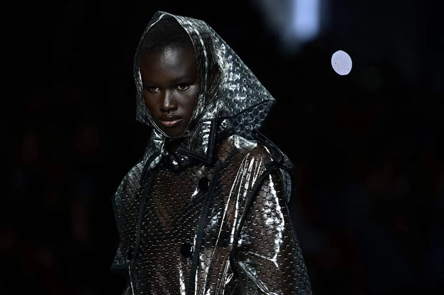  A model walks the runway of the Dolce & Gabbana fashion show during the Milan Fashion Week Womenswear Spring/Summer 2024 on September 23, 2023 in Milan. (AFP)