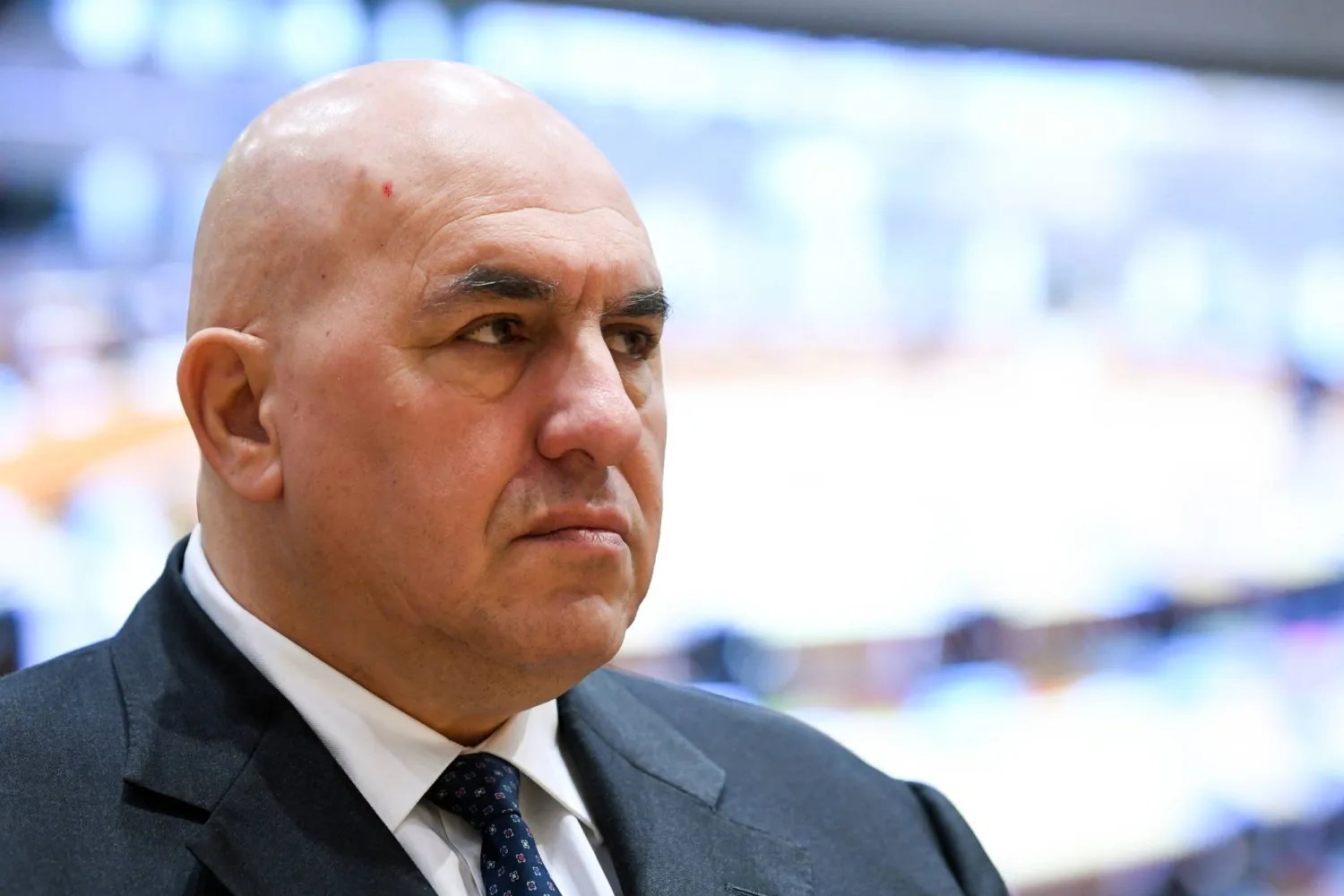 وزير الدفاع الإيطالي غويدو كروزيتو (د.ب.أ)