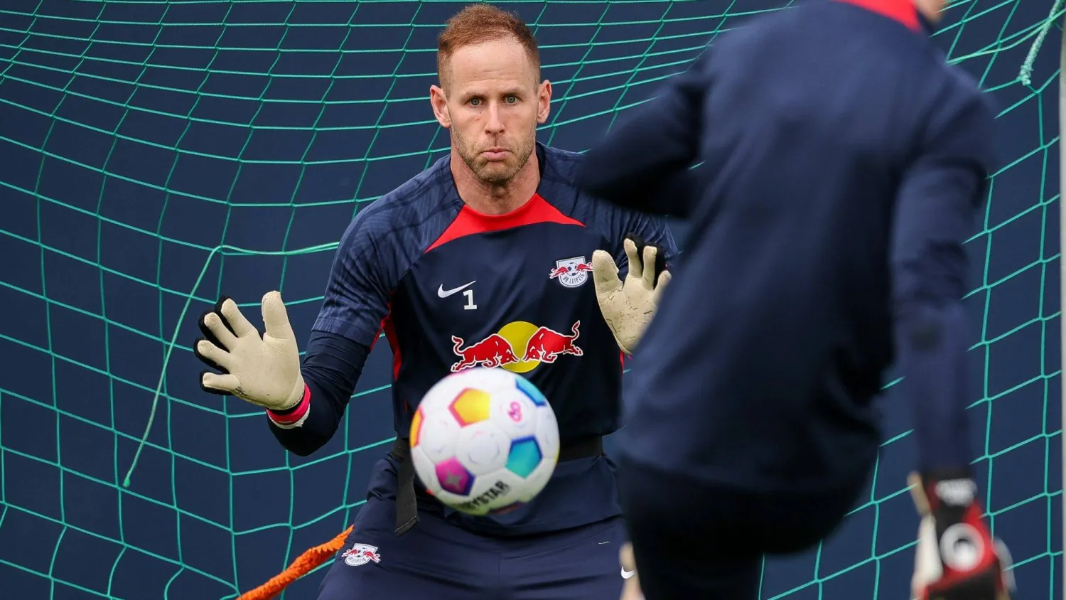  حارس المرمى بيتر غولاتشي (غيتي)