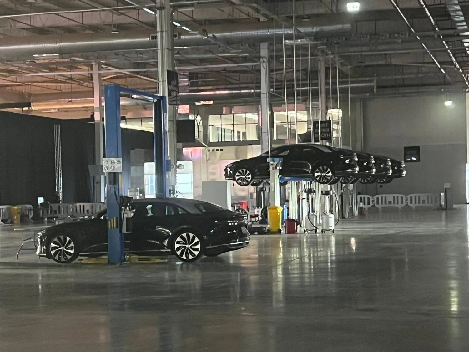 مصنع «لوسيد» الذي دُشّن أمس الأربعاء (الشرق الأوسط)