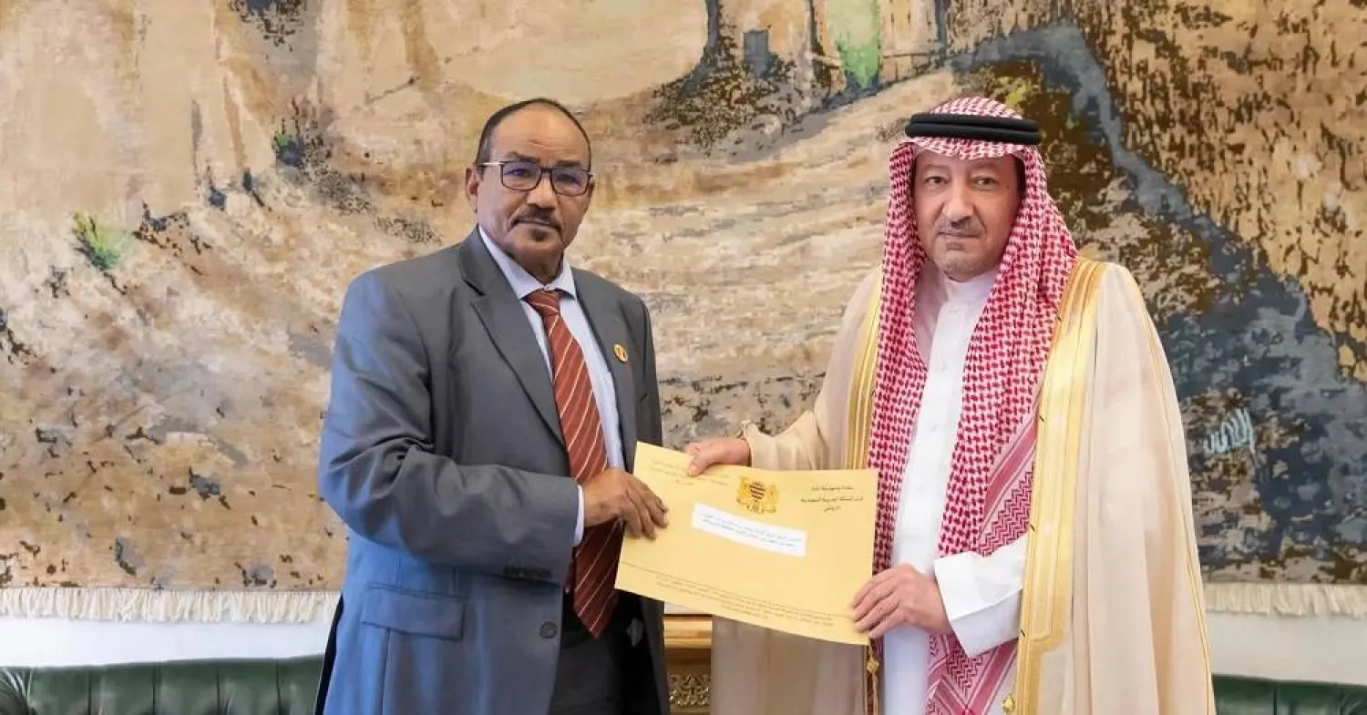 Vice Minister of Foreign Affairs Eng. Waleed bin Abdulkarim El-Khereiji meets with Chad’s Ambassador to the Kingdom Hassan Saleh Algadam Aldjinedi in Riyadh. (SPA)