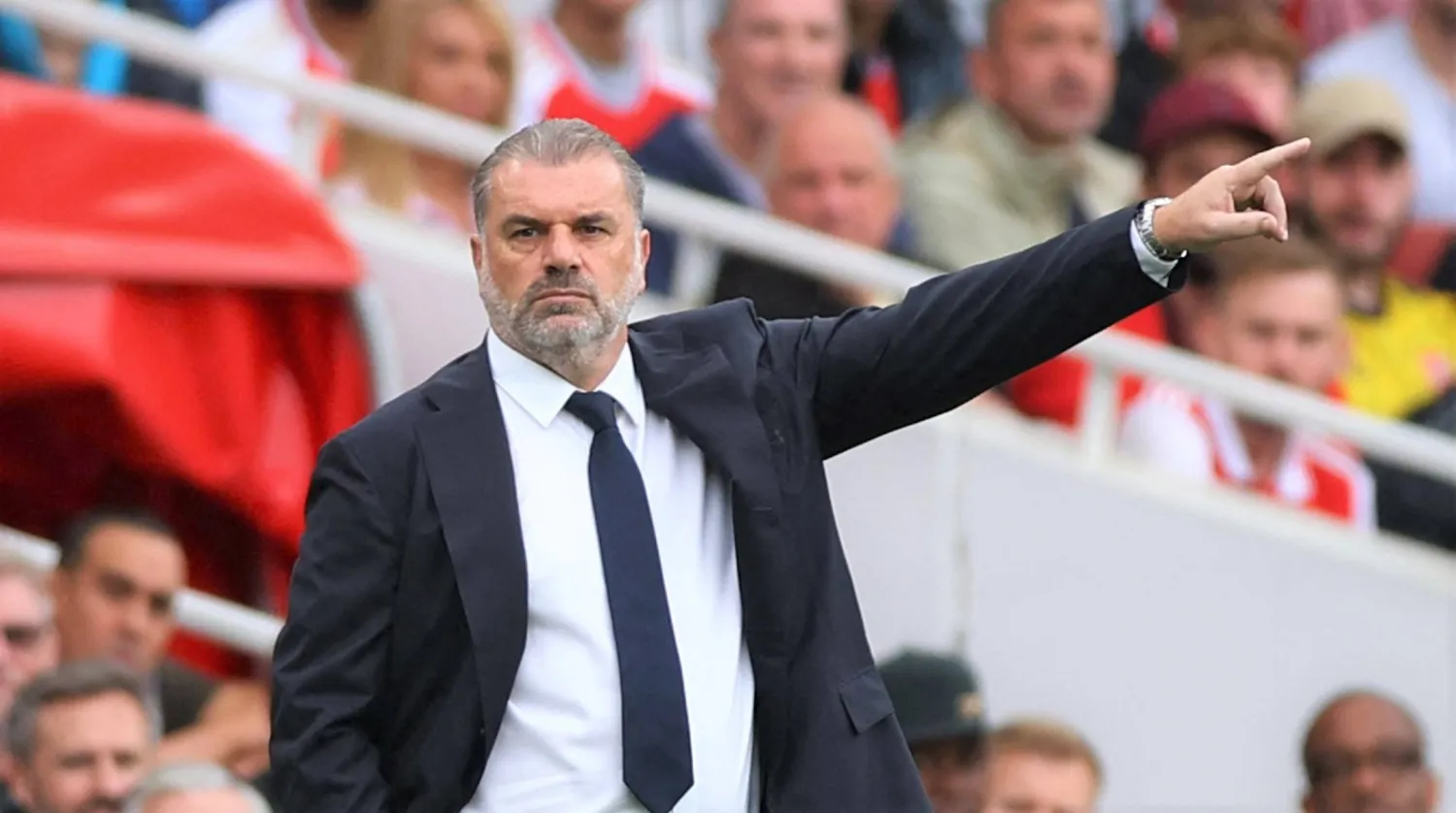 بوستيكوغلو مدرب توتنهام الإنجليزي (رويترز)