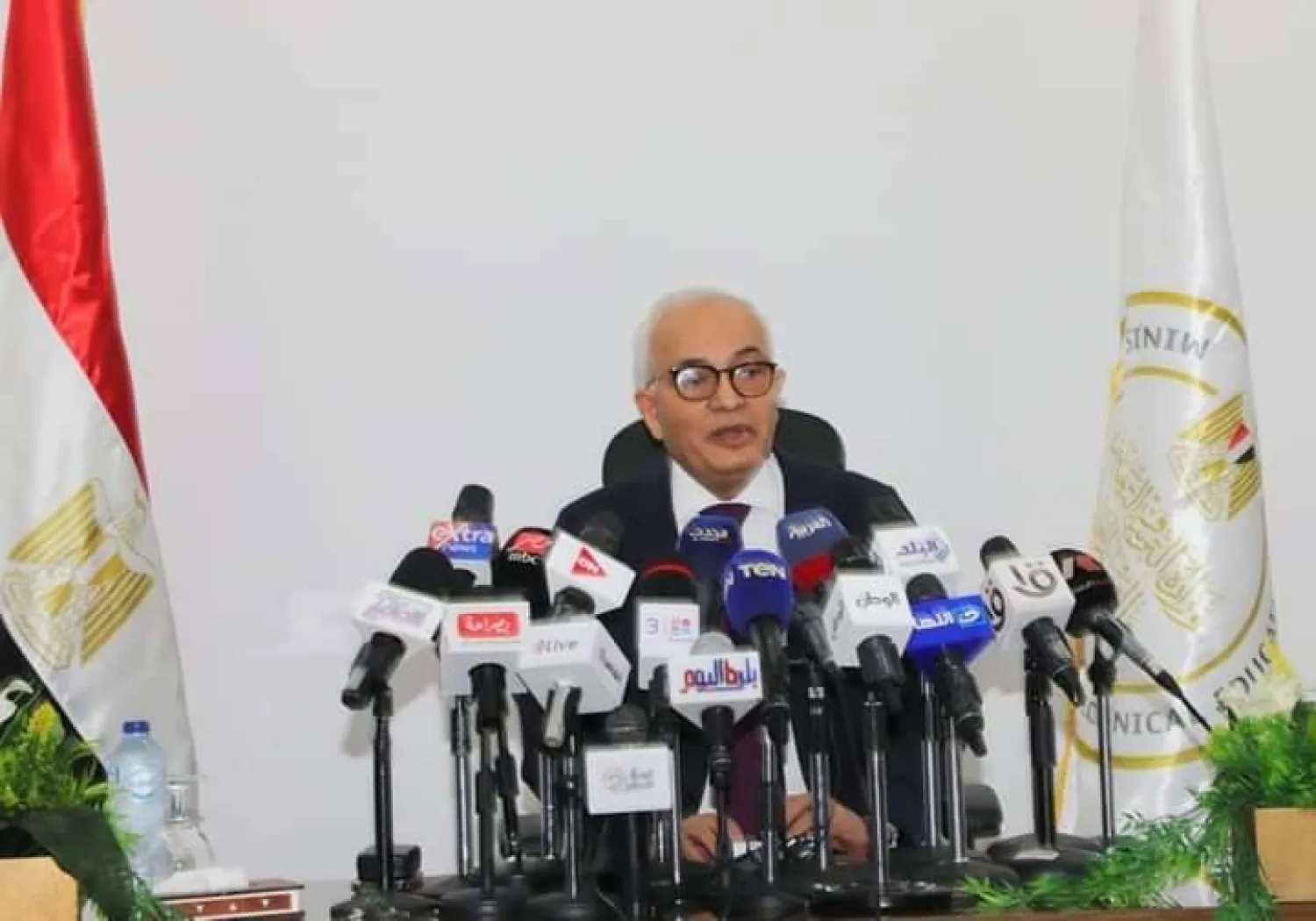 رضا حجازي وزير التربية والتعليم المصري (وزارة التربية والتعليم بمصر)