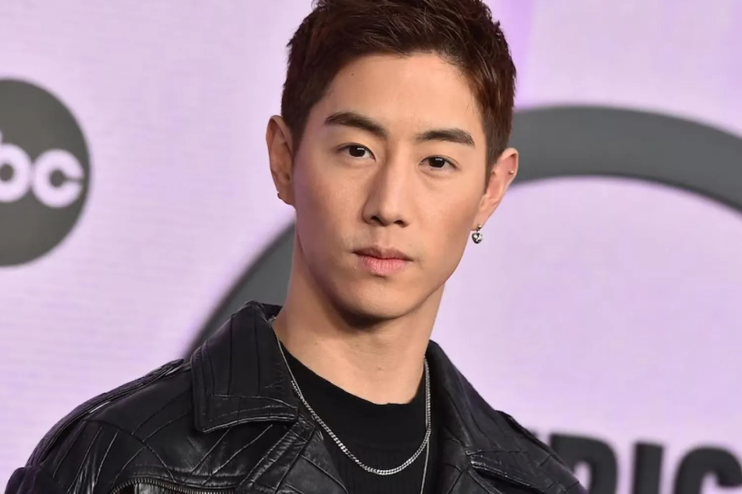 Genç sanatçının 3 milyon aboneli bir YouTube kanalı da bulunuyor (AP)