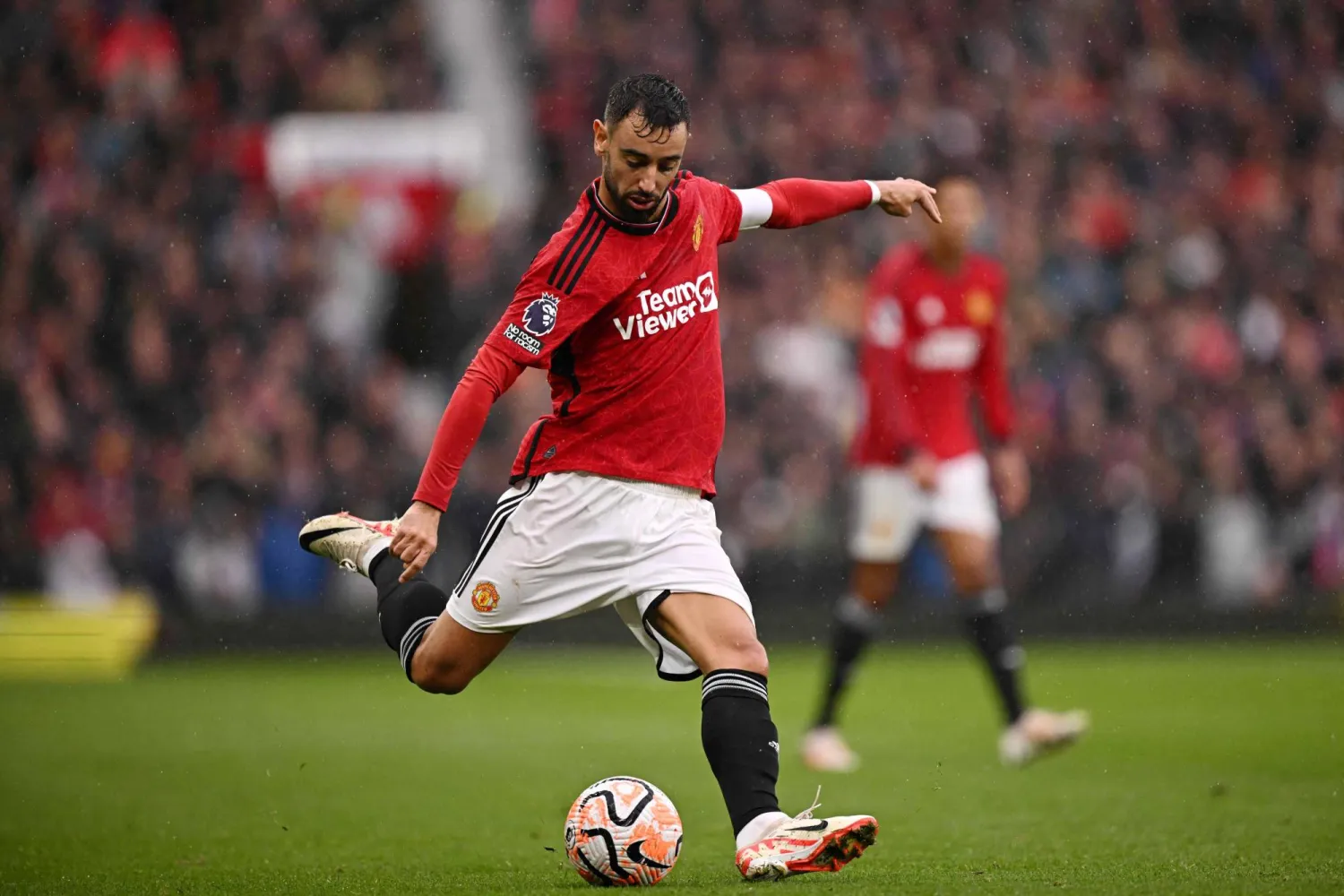 برونو فرنانديز (أ.ف.ب)