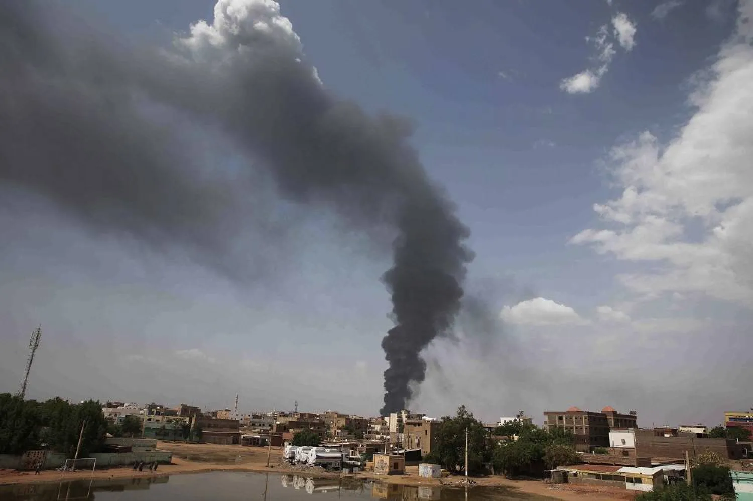 Smoke rises over Khartoum, Sudan, on June 8, 2023, as fighting between the Sudanese army and paramilitary Rapid Support Forces continues. (AP)