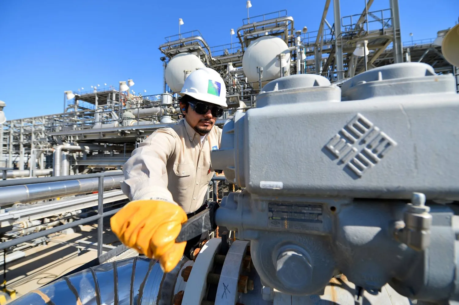 تدعم هذه المشروعات طموح «أرامكو» السعودية لتحقيق الحياد الصفري للغازات المسببة لظاهرة الاحتباس الحراري (الشرق الأوسط)