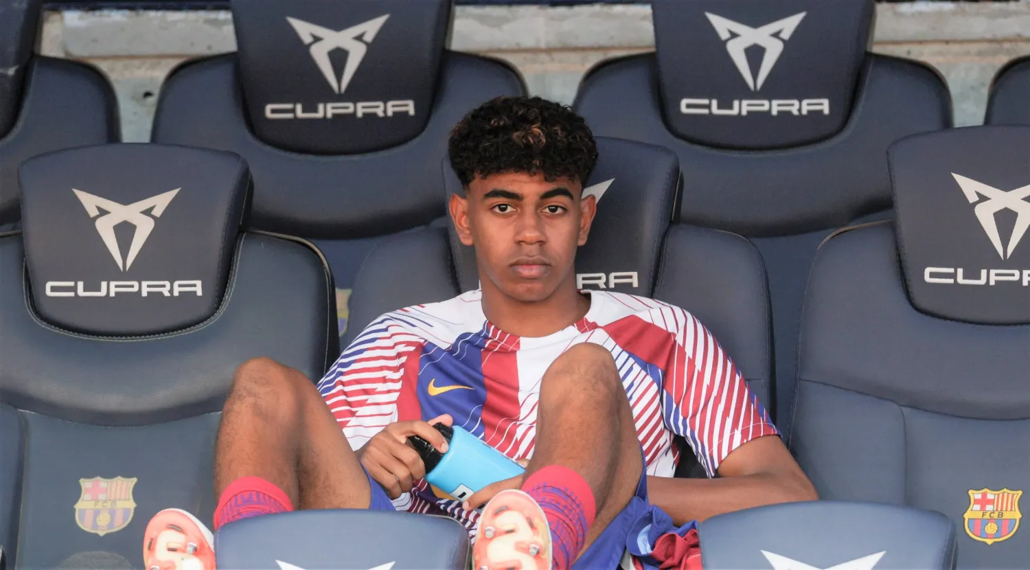 لامين جمال سيغيب عن منتخب إسبانيا لمعاناته من الإصابة (أ.ف.ب)