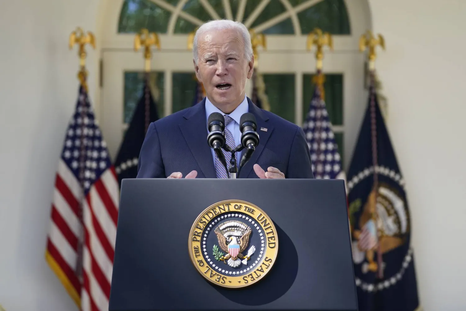 الرئيس الأميركي جو بايدن متحدثاً من البيت الأبيض، الأربعاء 11 أكتوبر 2023، في العاصمة الأميركية واشنطن (أ.ب)