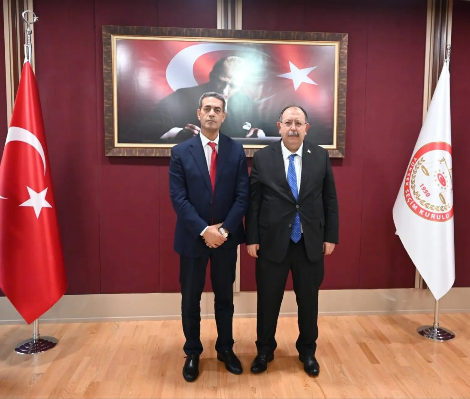 السايح مع رئيس الهيئة التركية للانتخابات (مفوضية الانتخابات الليبية)